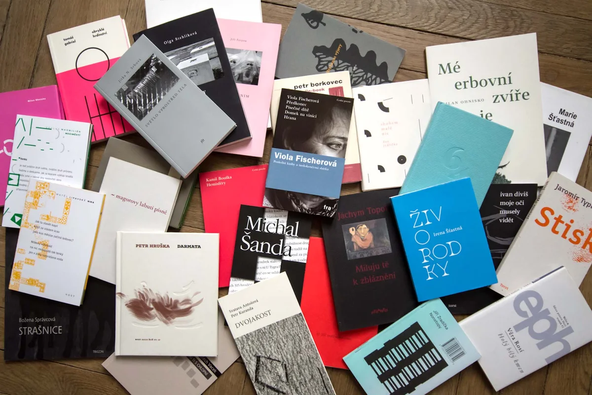 experimental poetry reading improvization czech literature event