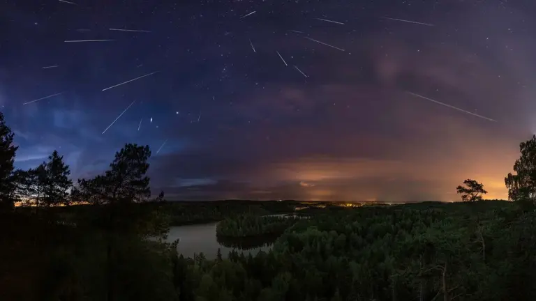 orionids meteor shower czech landscape