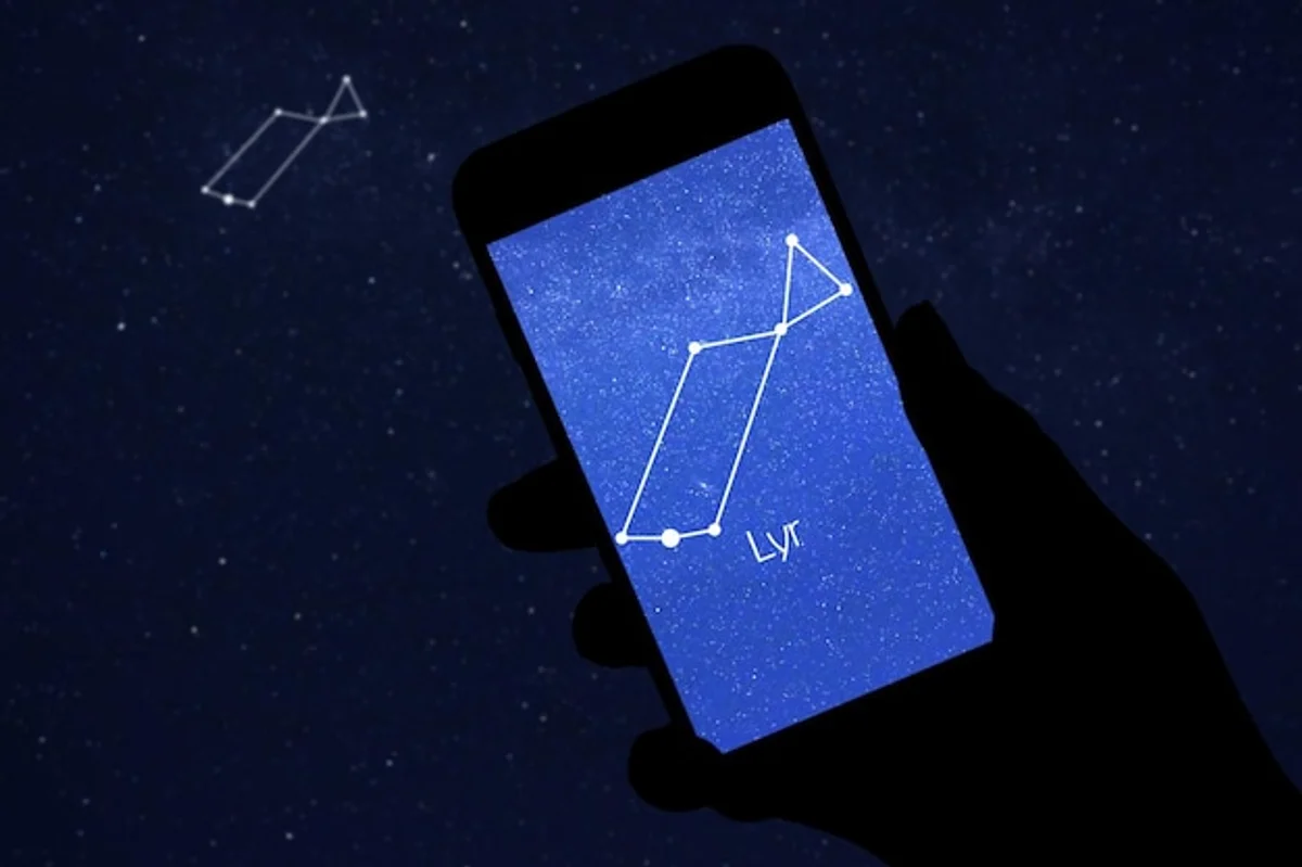 night sky mobile app stargazing visualization