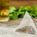 Čajové sáčky v půdě - starý selský trik, který moderní botanici potvrzují