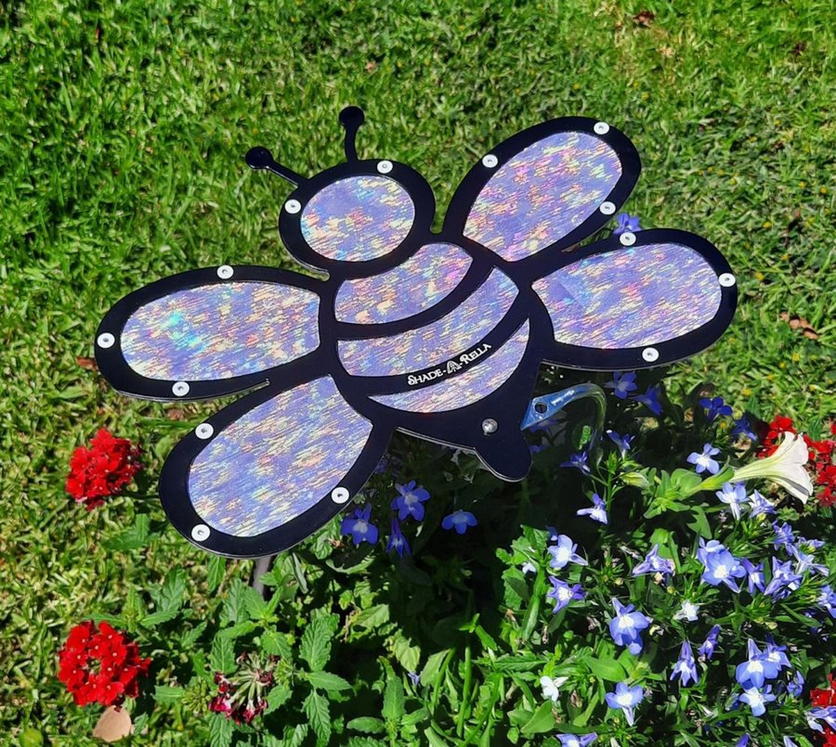 Kávový filtr jako improvizovaný stínidlo pro rostliny? Zahradníci o tom mlčí - image 2