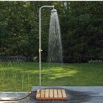 Starý sprchový kabel jako podpora pro rajčata: co dělá zahradníky chytrými