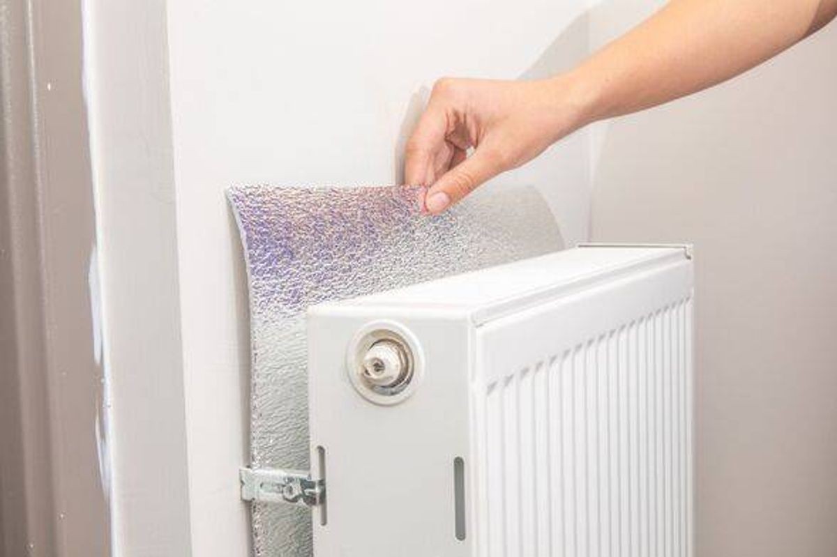 Hliníková fólie za radiátorem? Proč snižuje účty o 30 procent - image 2