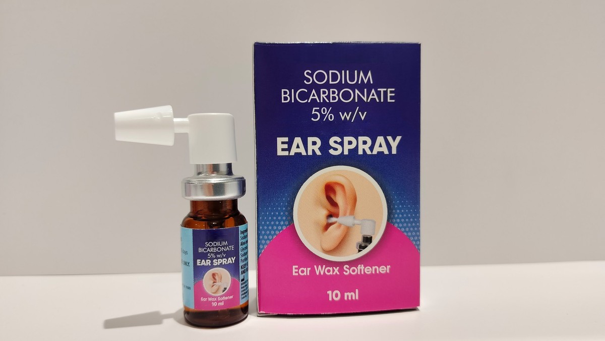 Soda do kbelíku vody: kdy ji květiny dostávají a proč to změní váš výnos - image 1